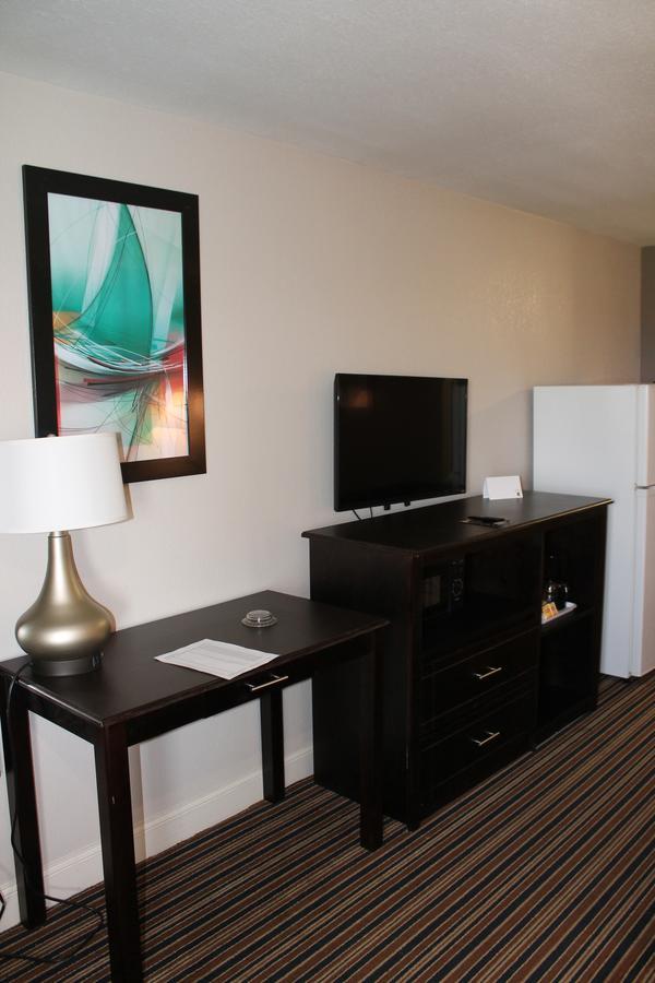Quality Inn & Suites Port Arthur - Nederland Exteriér fotografie